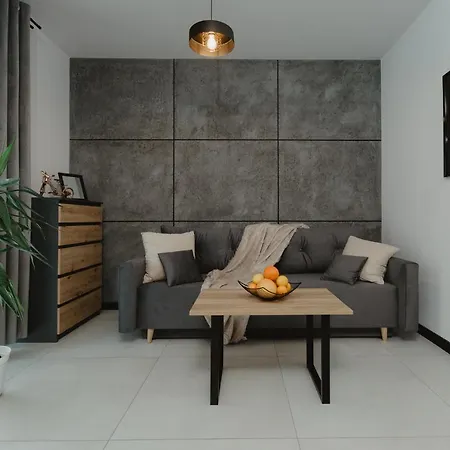 Charlie, F211 Apartment Lublin